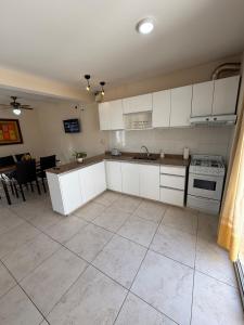 Η κουζίνα ή μικρή κουζίνα στο Refugio Malbec +4 φωτογραφίες