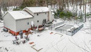 Epic Poconos Pad - Pool - Hot Tub - Gym - Golf Sim om vinteren + 78 billeder