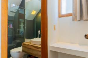 Et badeværelse på Apartamento Boutique con Jacuzzi en el Centro Histórico + 13 billeder