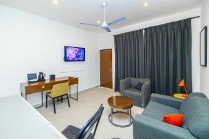 TV/trung tâm giải trí tại Arbor Boutique Hotel +13 ảnh