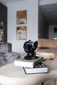 Billede fra billedgalleriet på Resort Style Property 2B 2B walk to Everything! i Cleveland