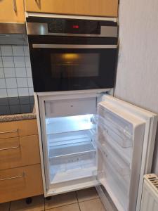 Køkken eller tekøkken på Ferien im Sauerland ( barrierefreie Wohnung )