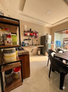 Køkken eller tekøkken på Casa Paraíso do Sal