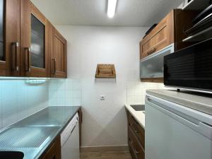 Køkken eller tekøkken på Résidence Marches G - MARCHES 020 MAE-1271