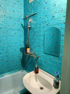 Et badeværelse på 2 кімнатні апартаменти в центрі міста