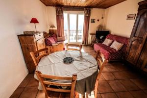 Posezení v ubytování Résidence Eden - APPARTEMENT ALPE D'HUEZ VIEL ALPE MAE-2821