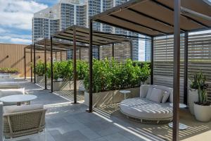 Ban công/sân hiên tại Residence Inn Miami Sunny Isles Beach