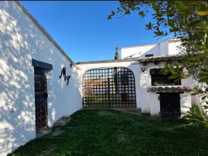 Tòa nhà nơi nhà khách tọa lạc