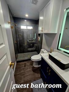 Koupelna v ubytování relax charming villa pet friendly + 13 fotografií