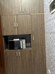 Fotografie z fotogalerie ubytování Studio meublé angre chu v destinaci Abidžan