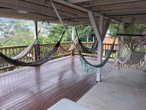 En balkon eller terrasse på Cabaña Colibrí Silvania Cundinamarca + 16 billeder