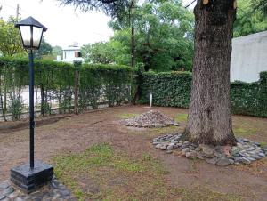 Zahrada ubytování Hermosa Casa equipada a metros del Río Cosquín