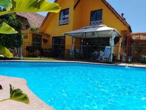 Swimmingpoolen hos eller tæt på Casa en arriendo en Viña del mar