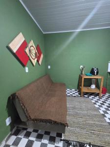 En eller flere senge i et værelse på Studio Art & Mar Tucuns + 5 billeder