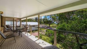 En balkon eller terrasse på Beach Point - Wifi, Pet Friendly & Airconditioned + 16 billeder