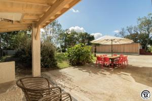 Fotografie z fotogalerie ubytování Castel ginest v destinaci Pébées + 34 fotografií