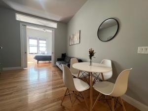 Et opholdsområde på The Cityline Residences + 50 billeder