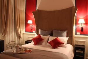 Posteľ alebo postele v izbe v ubytovaní Hotel Bologna ***S
