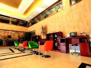 Et opholdsområde på GreenTree Inn Shandong Yuncheng Ximen Street Songjiang Kung Fu School Business Hotel