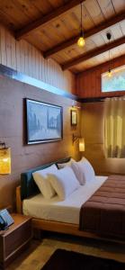 Galeriebild der Unterkunft Rudraa resort and restaurant in Hawālbāgh