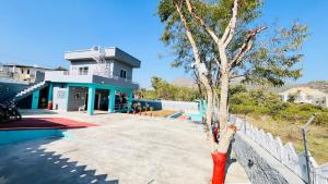 Swimmingpoolen hos eller tæt på Holiday Home Villa