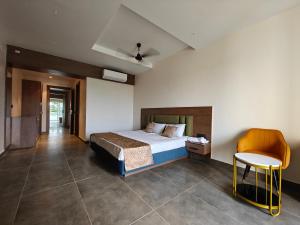Gallery image of The Glory Riverside Resort in Bhauli