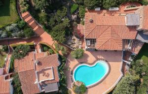 Swimmingpoolen hos eller tæt på Bilo 4 Premium + 32 billeder