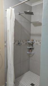 Ένα μπάνιο στο Khaya guesthouse