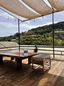 Příroda nedaleko chaty + 2 fotografie