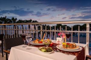 Essen im Resort oder in der Nähe