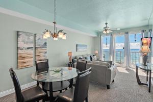 Khu vực ghế ngồi tại Sea Dunes 603