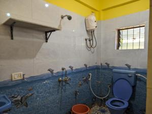 Koupelna v ubytování Shree Sai Beach Stay + 119 fotografií