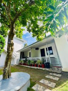 Tòa nhà nơi nhà nghỉ dưỡng tọa lạc