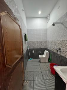 Fotografie z fotogalerie ubytování Hotel chopta view v destinaci Sari