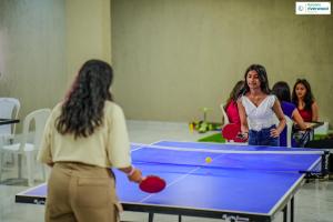 Gæster der bor på Aaryans rieverwood resort