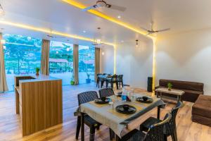 Et opholdsområde på The Oasis Retreat