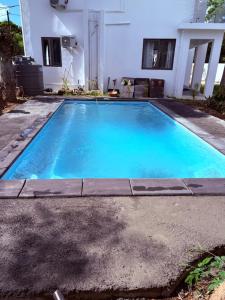 Swimmingpoolen hos eller tæt på Cool Breeze Villa No 2