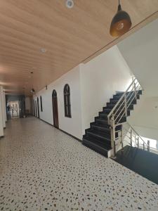 Φωτογραφία από το άλμπουμ του Premium Hotel RAMANSH Grand Regency - 10 Min walk from Ram Mandir Ayodhya σε Jāmb