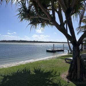 Billede fra billedgalleriet på Endless Summer 2BR Apartment with Private Beach i Noosa Heads