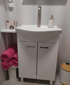 Billede fra billedgalleriet på AlongtheWay E77 i Ieriķi + 16 billeder