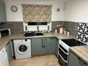 Køkken eller tekøkken på 3 bedroom apartment + 9 billeder