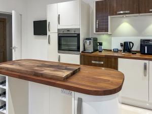 Køkken eller tekøkken på The Quay & Coast Escape