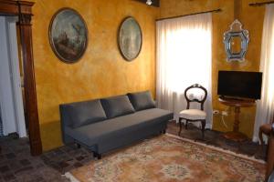 Ảnh trong thư viện ảnh của La Dimora della Luna Appartamento Giallo ở Trieste