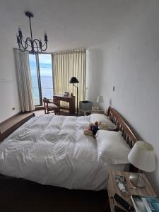 Postel nebo postele na pokoji v ubytování Family apartment with ocean view - luxury location + 10 fotografií