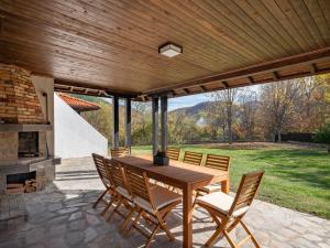 Billede fra billedgalleriet på Къща за гости - Volpe new guesthouse i Oreshak