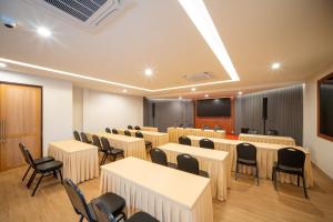 Møde- og/eller konferencelokalet på Natural Beach Resort Thasala + 44 billeder