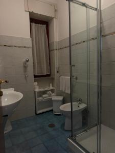 Et badeværelse på B&B Vittoria + 22 billeder