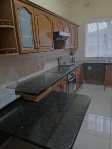 Køkken eller tekøkken på 3 Laburnum lodge