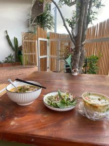 Mad på pensionatet eller i nærheden + 35 billeder