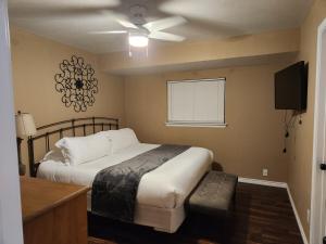 Billede fra billedgalleriet på Game Day Getaway i Arlington + 13 billeder